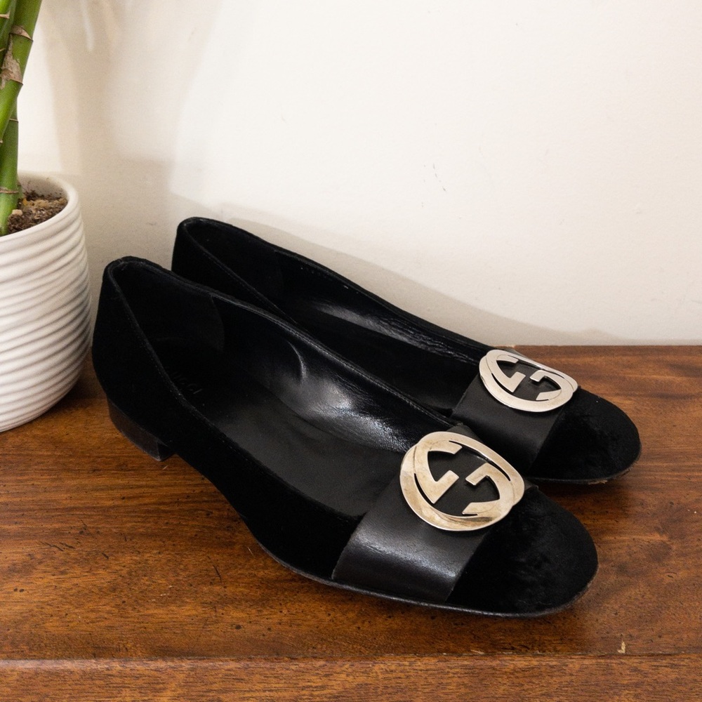 Gucci Black Velvet & Leather Loafers G Emblem Size 8B